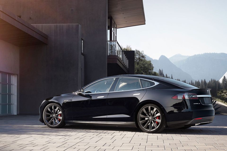 2012-2020 | Model S 21" Turbine Wheel and Tire Package